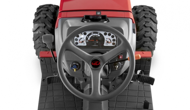 Max 26XL 4WD HST - Image 3